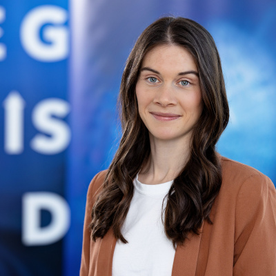 Dr. Janine Heck